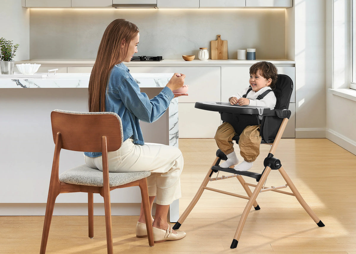 Dune Compact Travel High Chair