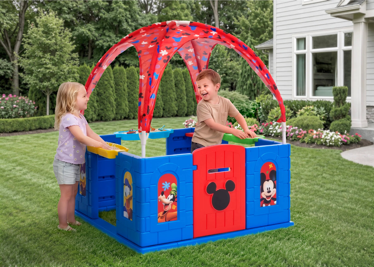 Mickey Mouse Deluxe Playhouse with Canopy